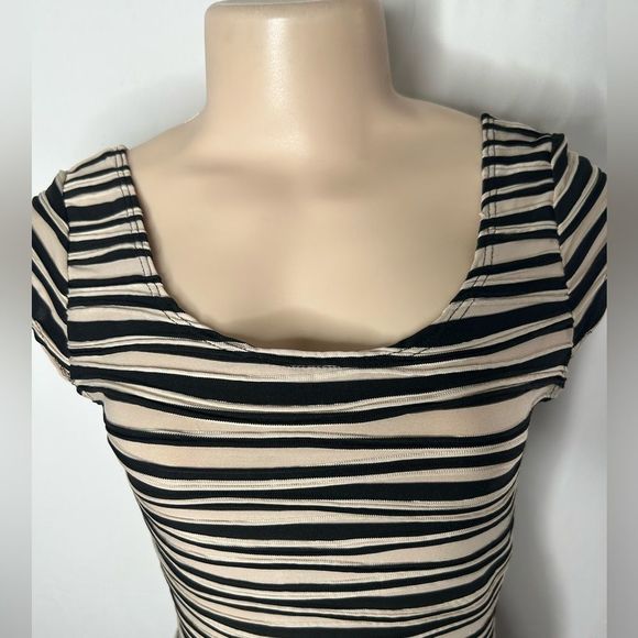 Brat Star Women's Form-Fitting Black and Tan Striped Cocktail Dress Size M - Picture 4 of 12
